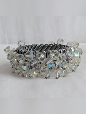 1960s Japan Cha-Cha Aurora Borealis Crystal Stretch Expansion Bracelet - Vintage